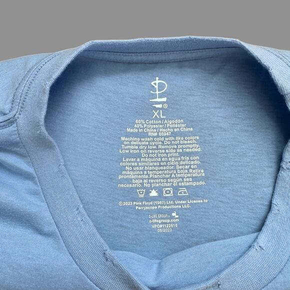 RARE Pink Floyd Invisible Man Soft Blue SS Graphic Tee Size XL NWT - Picture 5 of 9